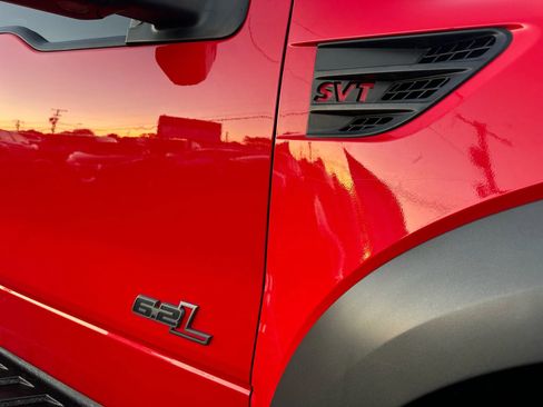 Used 2013 Ford F150 Raptor w/ SVT Exterior Graphics Pkg image 10