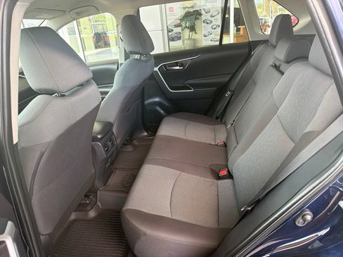 Certified 2025 Toyota RAV4 XLE AWD/4WD image 21