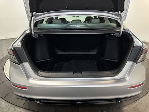 Used 2025 Honda Accord Sport image 33