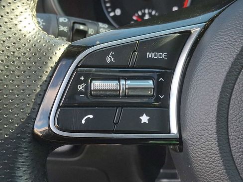 Used 2023 Kia Forte GT-Line w/ GT-Line Premium Package image 18