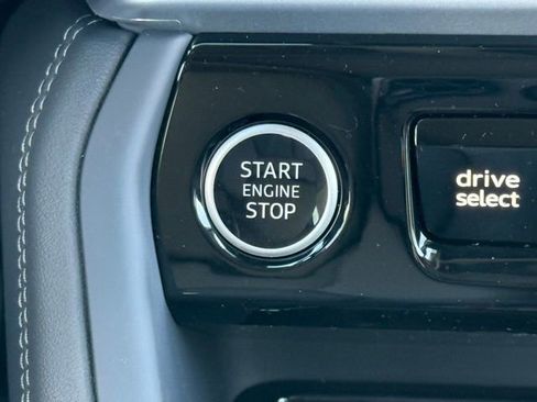 New 2025 Audi Q5 Premium Plus image 23