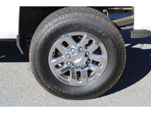 Used 2019 Chevrolet Silverado 2500 LTZ w/ Duramax Plus Package image 29