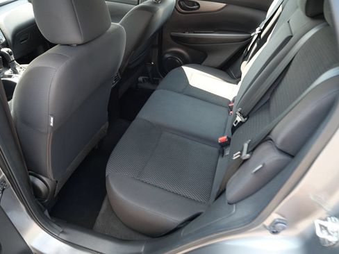Used 2022 Nissan Rogue Sport S AWD/4WD image 19