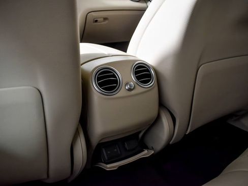 Certified 2022 Mercedes-Benz GLC 300 image 36