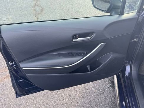 Used 2021 Toyota Corolla SE w/ SE Premium Package image 12