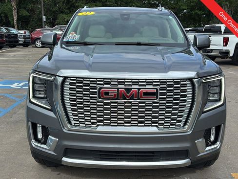 Used 2022 GMC Yukon Denali w/ Max Trailering Package AWD/4WD image 2