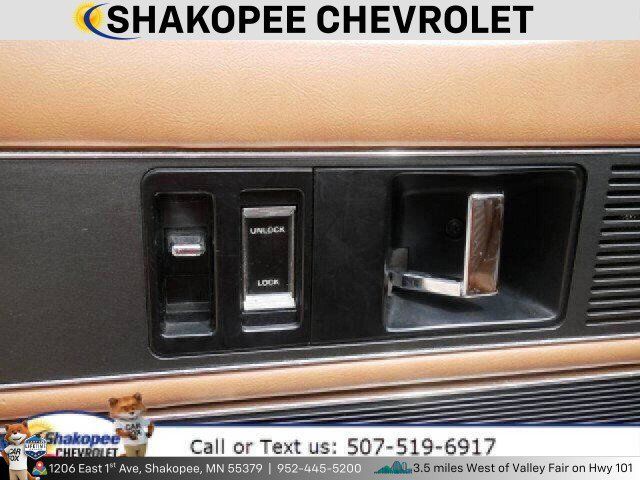 Used 1990 Buick Reatta Convertible FWD image 14