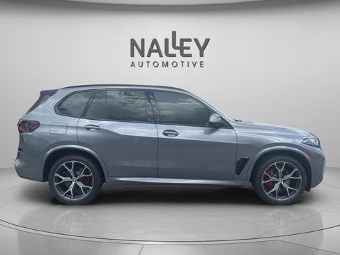 Used 2026 BMW X5 xDrive40i w/ M Sport Package image 4