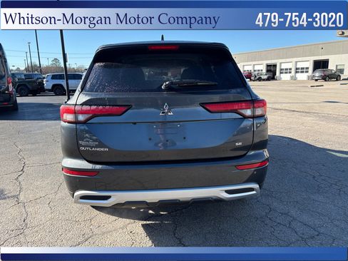 Used 2024 Mitsubishi Outlander FWD image 6