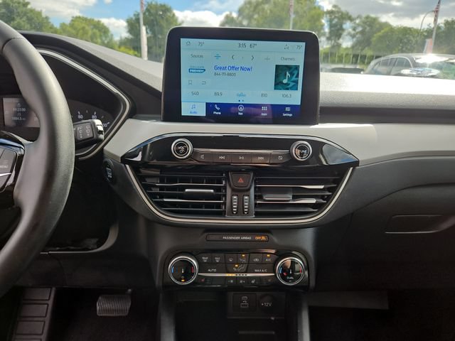 Used 2022 Ford Escape SEL AWD/4WD image 19
