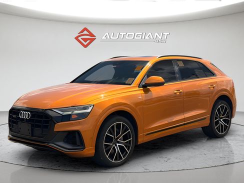 Used 2019 Audi Q8 Premium Plus w/ Premium Plus AWD/4WD image 2