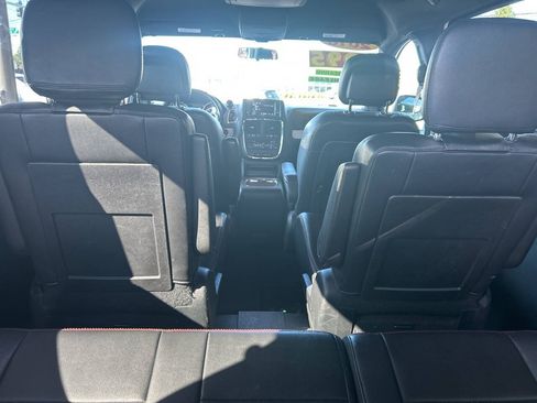 Used 2016 Dodge Grand Caravan R/T FWD image 6