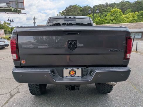 Used 2017 RAM 2500 Laramie w/ Sport Appearance Group AWD/4WD image 5