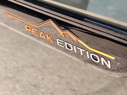 New 2026 Volkswagen Atlas Peak Edition AWD/4WD image 10