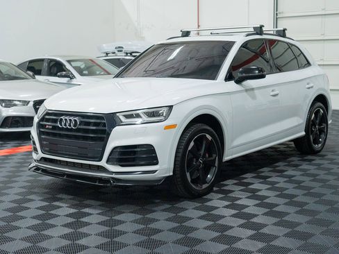 Used 2020 Audi SQ5 Premium Plus w/ Premium Plus Package AWD/4WD image 3