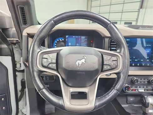 Used 2022 Ford Bronco Wildtrak image 22
