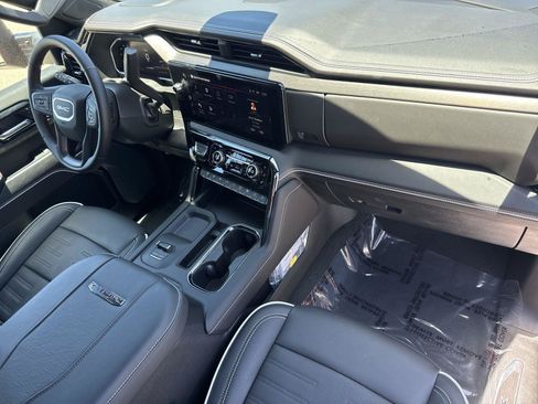 New 2026 GMC Sierra 2500 AT4X w/ AT4X AEV Edition AWD/4WD image 29