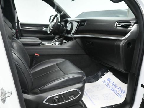 Used 2022 Jeep Wagoneer Series II image 18