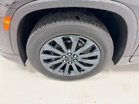 Certified 2023 Chevrolet Traverse RS image 21