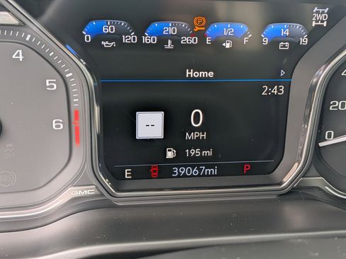 Certified 2020 GMC Sierra 1500 Denali w/ Denali Ultimate Package AWD/4WD image 11