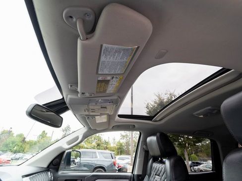 Used 2019 Toyota Tundra Platinum image 53