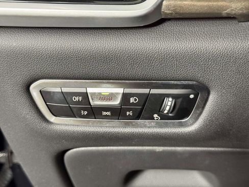 Used 2023 BMW X5 xDrive40i w/ M Sport Package image 19