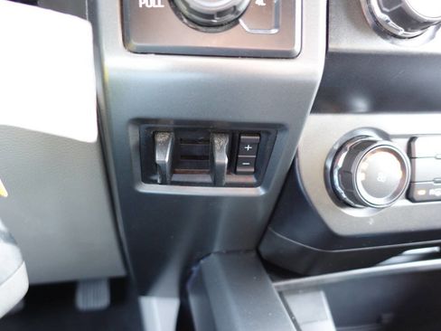 Used 2022 Ford F250 XLT w/ Black Appearance Package image 42