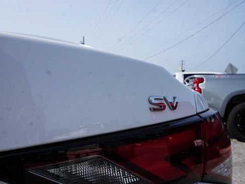 Used 2024 Nissan Sentra SV FWD image 5