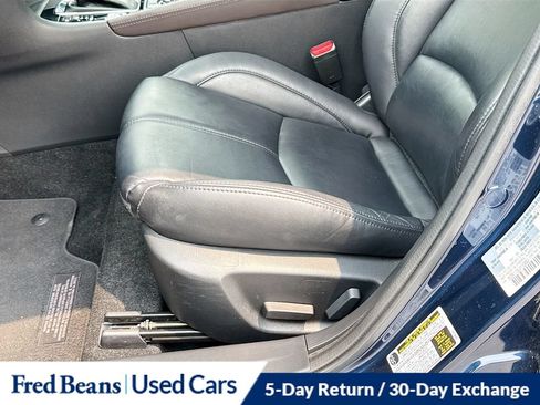 Used 2018 MAZDA MAZDA3 Touring FWD image 26
