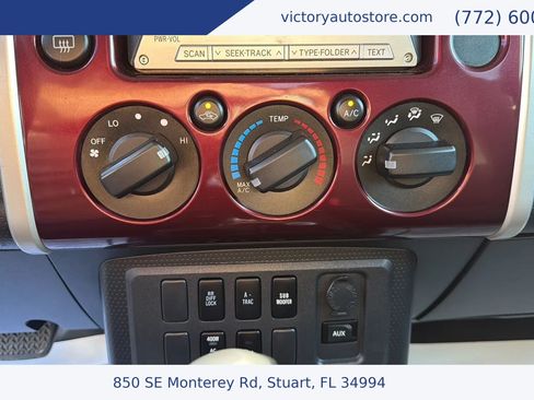 Used 2007 Toyota FJ Cruiser 4WD image 31