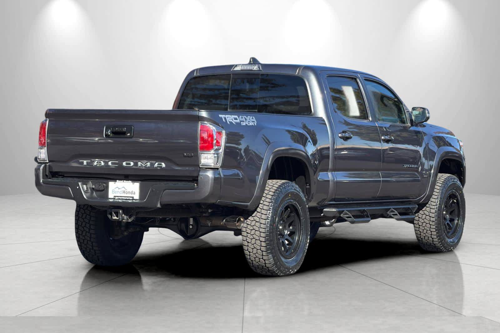 Used 2021 Toyota Tacoma TRD Sport w/ Advanced Technology Package AWD/4WD image 2