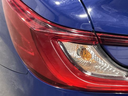Used 2025 Toyota Camry LE FWD image 11
