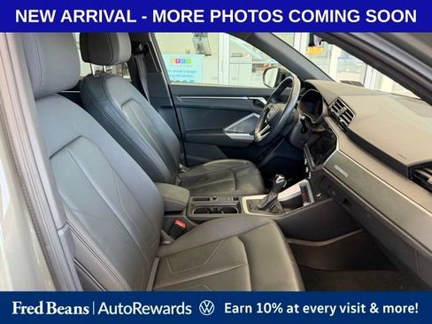 Used 2023 Audi Q3 2.0T Premium w/ Convenience Package AWD/4WD image 6