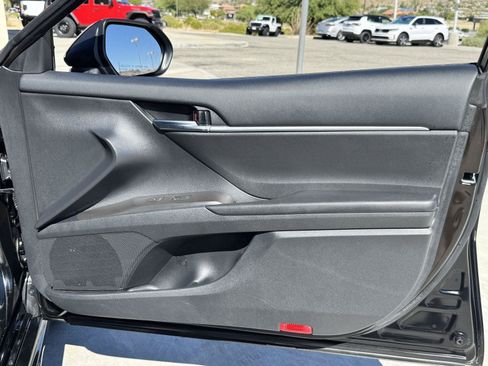 Used 2023 Toyota Camry SE w/ Protection Package (Q2) (TMS) FWD image 29
