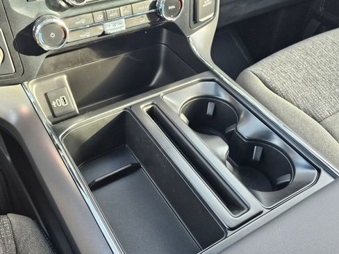 New 2025 Ford F150 XLT w/ Equipment Group 301A Standard image 15