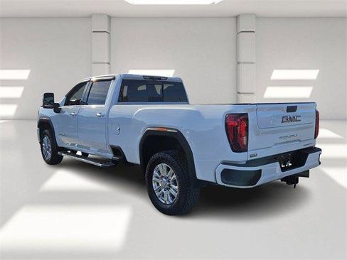 Used 2020 GMC Sierra 3500 Denali w/ Denali Ultimate Package image 3