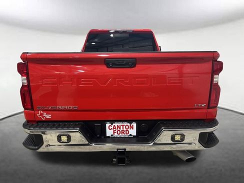 Used 2020 Chevrolet Silverado 2500 LTZ w/ LTZ Premium Package image 4