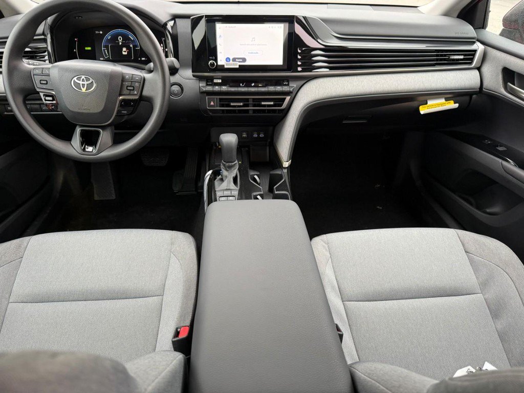 Used 2026 Toyota Camry LE FWD image 7