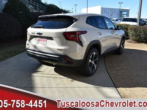 New 2026 Chevrolet Trax RS w/ Driver Confidence Package image 10