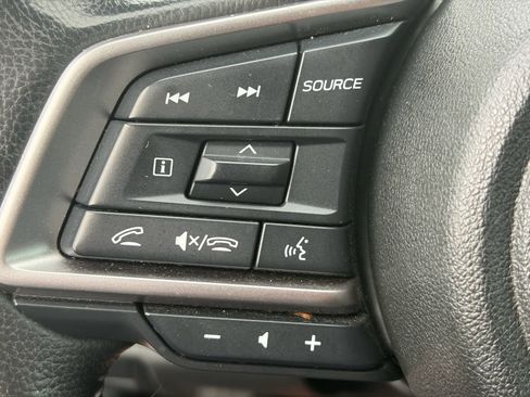 Used 2023 Subaru Outback Limited image 17