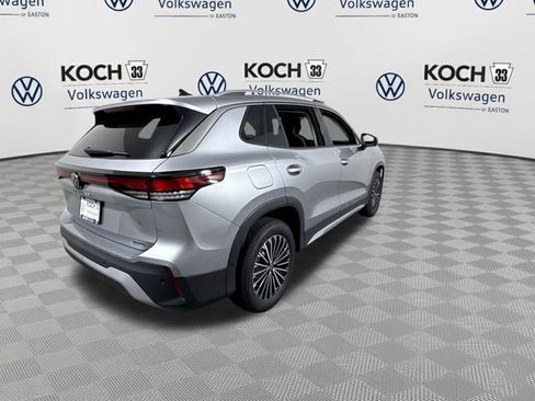 New 2025 Volkswagen Tiguan S AWD/4WD image 9