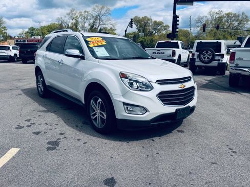 Used 2016 Chevrolet Equinox LTZ w/ Enhanced Convenience Package AWD/4WD image 9