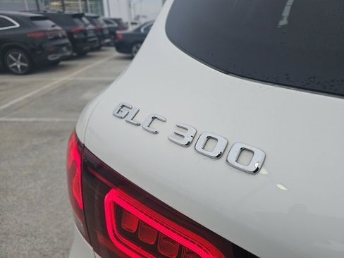 Certified 2021 Mercedes-Benz GLC 300 4MATIC image 6