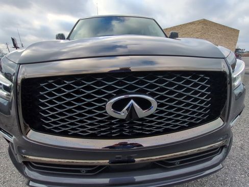 Used 2023 INFINITI QX80 Premium Select w/ Cargo Package image 2