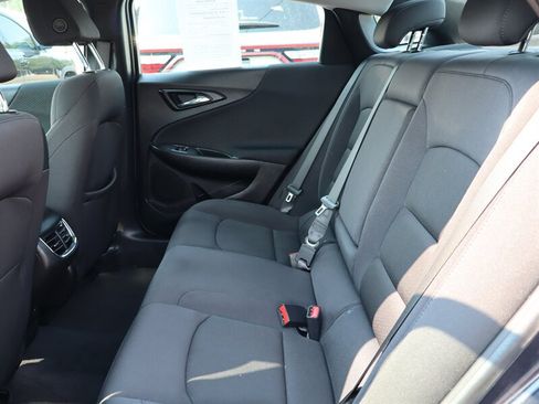 Used 2023 Chevrolet Malibu LT FWD image 16