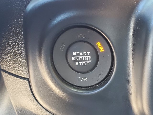 Used 2021 Jeep Gladiator Rubicon AWD/4WD image 18