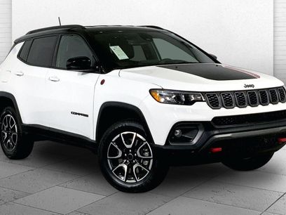 Used 2025 Jeep Compass Trailhawk