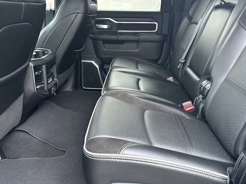 Used 2023 RAM 2500 Laramie w/ Night Edition image 23