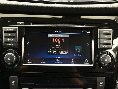 Used 2019 Nissan Rogue SV image 20