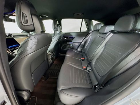 Certified 2025 Mercedes-Benz GLC 300 image 24